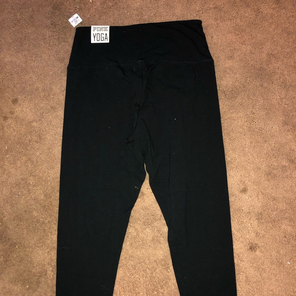 Brand New Victoria Secret Yoga Leggings